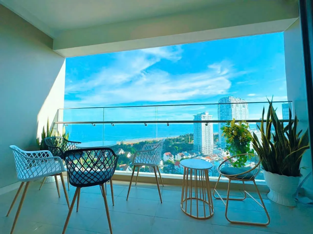 Apartment T-Plantino - Can Ho Codotel The Song 5 Sao - Free Swimmingpool, Gym, Sauna Vung Tau